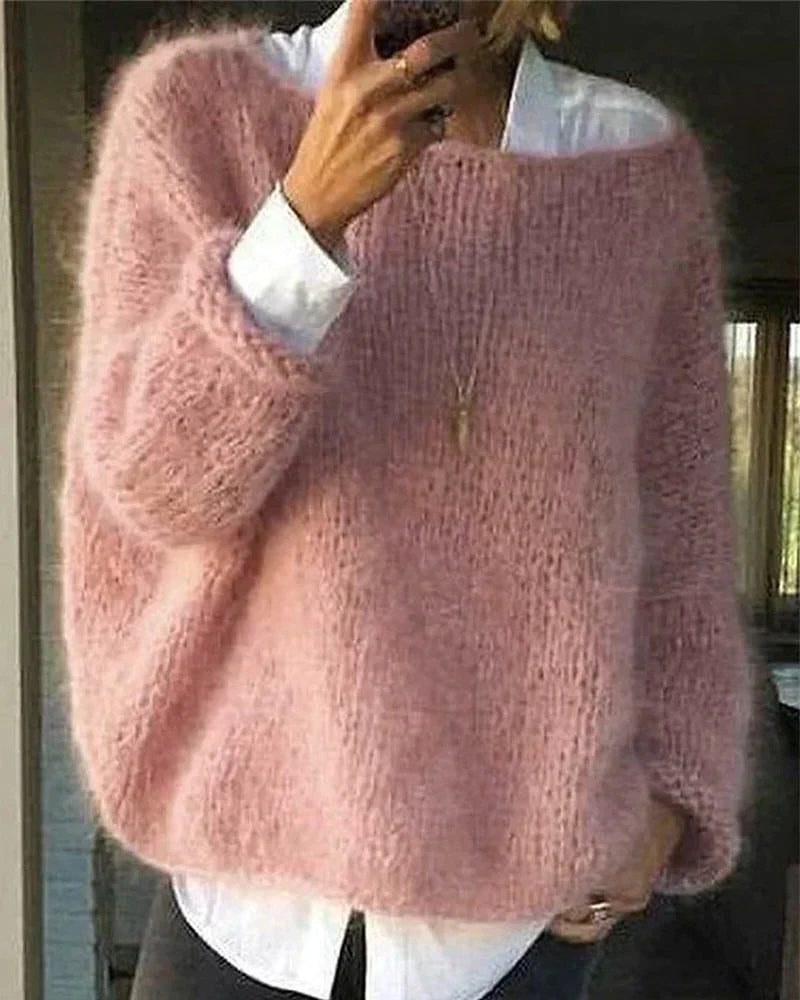 Sweter damski oversize o wyglądzie moheru z kontrastowymi mankietami - Cavrel